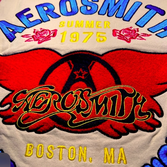 Aerosmith Crew Neck Sweatshirt Embroidered Logo Front Back Sleeve XXL Tan - Picture 4 of 6